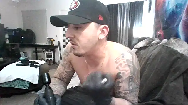 Antoniothedon online show from December 18, 1:26 am