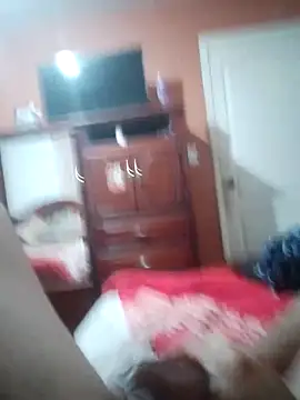 yahirgyui online show from September 22, 4:03 am