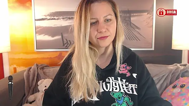 BigBoobsARRI online show from February 15, 8:33 am