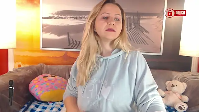 BigBoobsARRI online show from February 20, 6:28 am