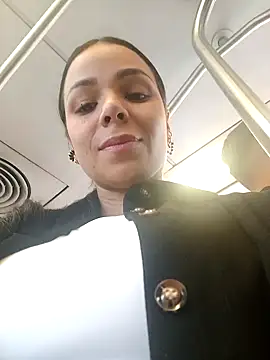 Snapshot of fabiana_rodriguez chatting on January 24, 8:22 pm fabiana rodriguez online show from January 24, 8:22 pm