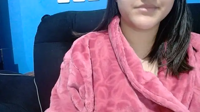 Snapshot of luckygirl111 chatting on June 16, 1:36 pm luckygirl111 online show from June 16, 1:36 pm