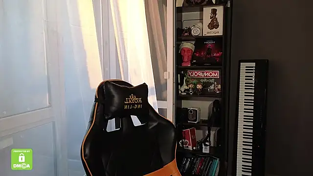 Keytaro online show from September 14, 2:49 pm