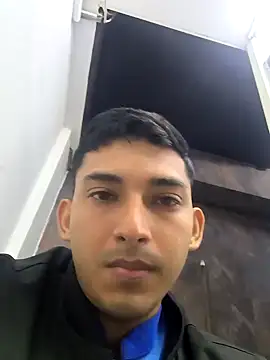 Snapshot of Jey699 chatting on December 6, 2:06 pm Jey699 online show from December 6, 2:06 pm