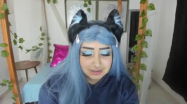 lussyevans24 online show from February 28, 3:48 am