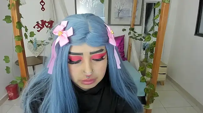 lussyevans24 online show from March 11, 4:10 am