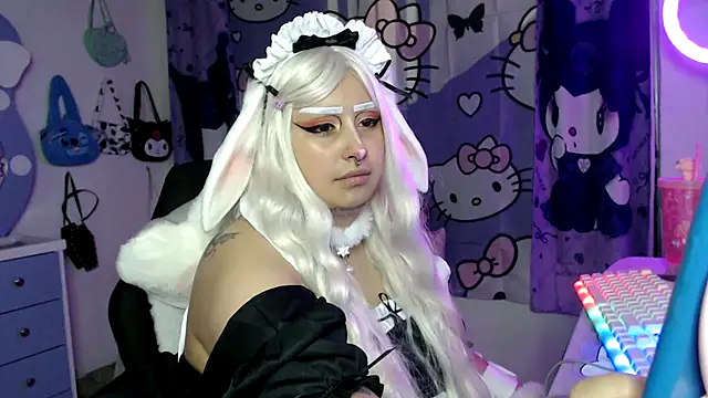 lussyevans24 online show from November 1, 3:52 am