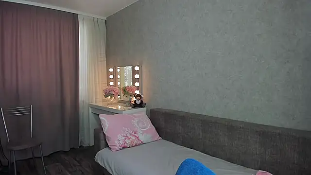 Snapshot of angelica_marquise chatting on March 21, 8:39 am angelica marquise online show from March 21, 8:39 am