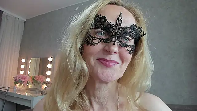 Snapshot of angelica_marquise chatting on March 22, 6:47 pm angelica marquise online show from March 22, 6:47 pm