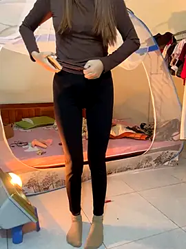 PussyWet  online show from November 5, 4:40 pm