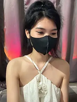 Snapshot of Baby-sexygirl01 chatting on March 4, 2:12 pm Baby-sexygirl01 online show from March 4, 2:12 pm