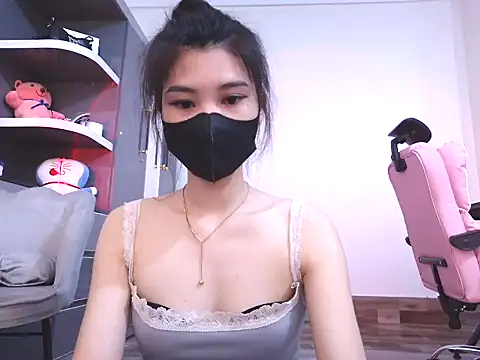 Snapshot of Baby-sexygirl01 chatting on April 7, 4:18 pm Baby-sexygirl01 online show from April 7, 4:18 pm