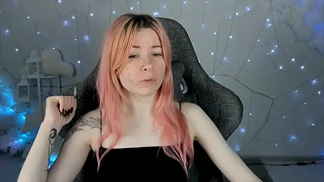 LexiWenford online show from January 20, 2:43 am