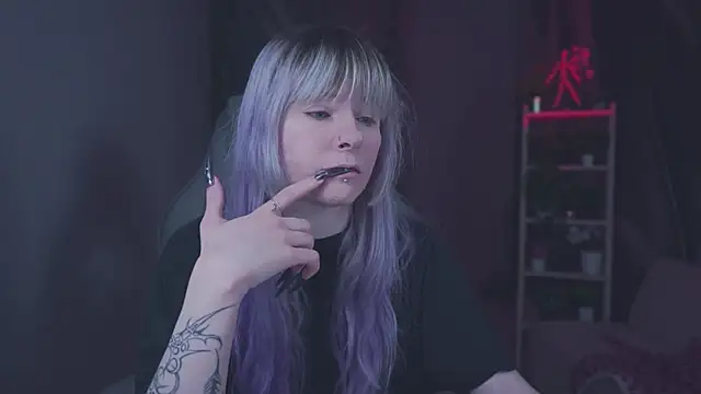 Snapshot of LexiWenford chatting on March 11, 3:12 am LexiWenford online show from March 11, 3:12 am