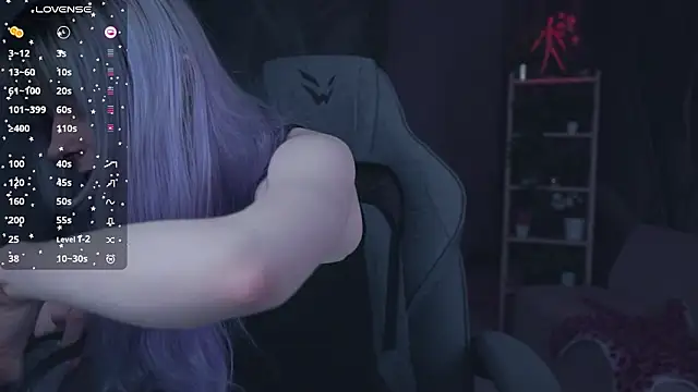 Snapshot of LexiWenford chatting on March 12, 3:23 am LexiWenford online show from March 12, 3:23 am