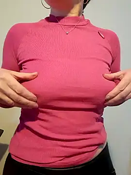 Viola8p online show from March 8, 1:26 pm