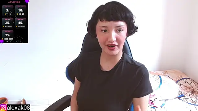 alexaa08 online show from March 12, 8:10 pm