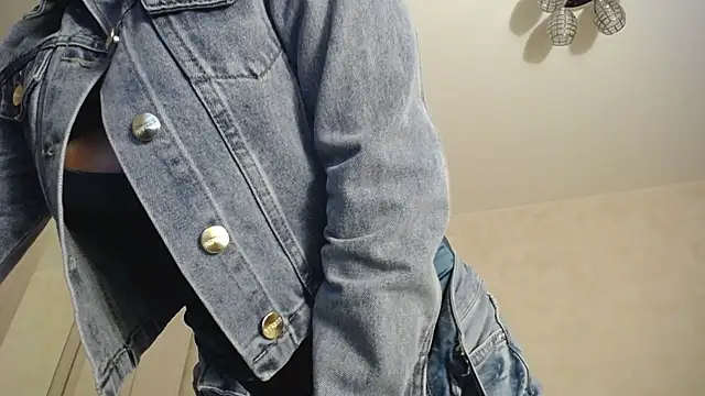 Devil Goddess online show from January 19, 10:49 pm