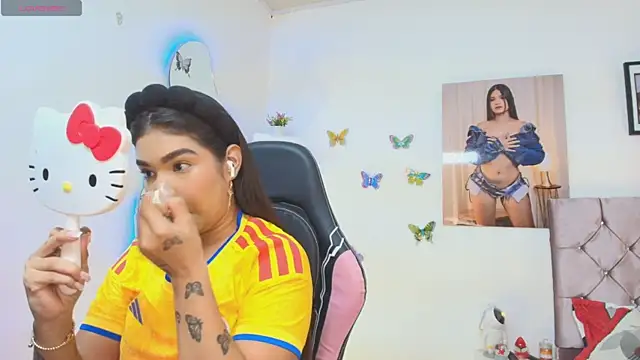 imsofy  online show from June 23, 9:02 pm