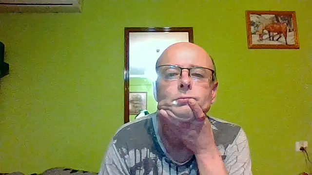 Snapshot of Tiger202441 chatting on June 18, 9:41 pm Tiger202441 online show from June 18, 9:41 pm