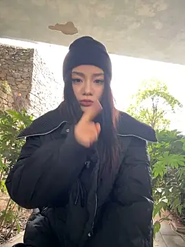 Snapshot of Asia-Melody chatting on February 16, 6:43 am Asia-Melody online show from February 16, 6:43 am