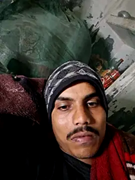 Gauravraj19 online show from February 12, 4:13 pm