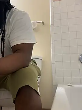 Snapshot of saddlewalker35 chatting on January 18, 4:48 am saddlewalker35 online show from January 18, 4:48 am