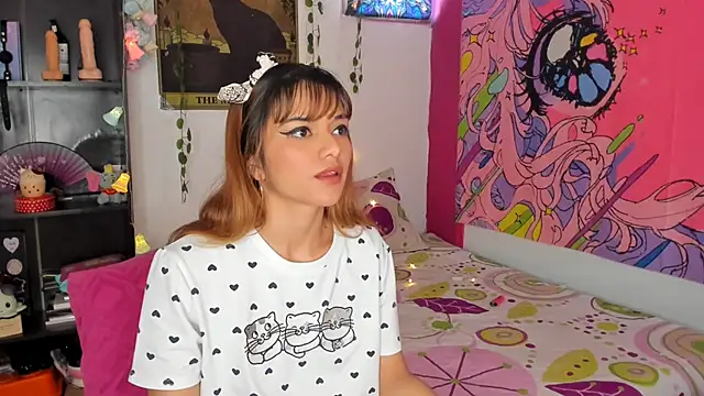 kittyzenn online show from March 11, 4:40 pm