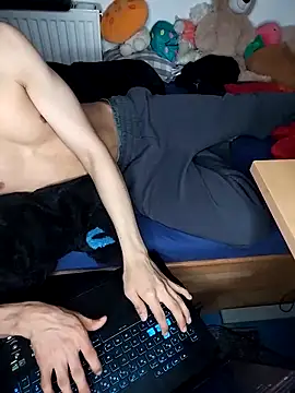 Dennis 2024 online show from October 28, 11:29 pm