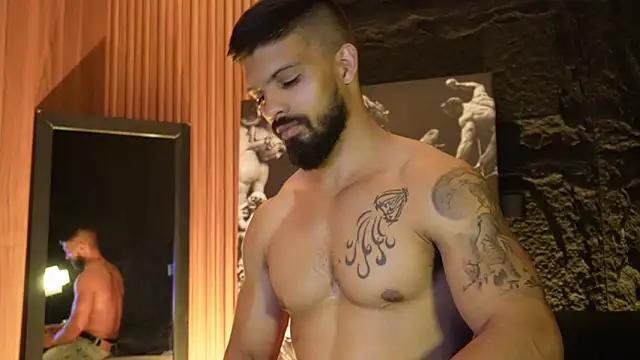 DannSaenz online show from September 26, 2:04 am