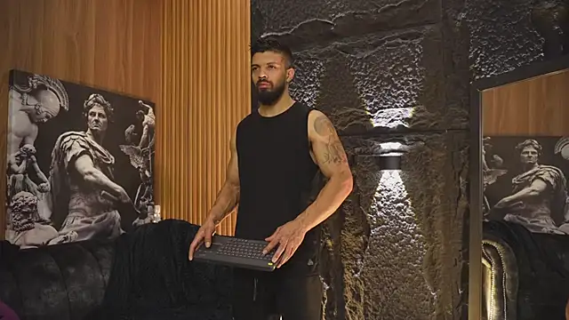 DannSaenz online show from October 23, 1:21 pm