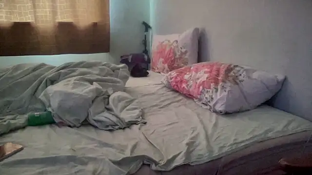 Diamond Tyler online show from June 16, 5:32 am