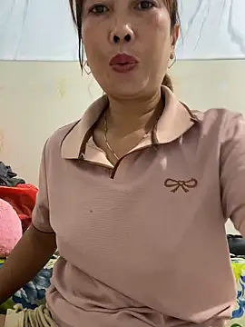 Snapshot of Linaannn chatting on September 11, 11:38 pm Linaannn online show from September 11, 11:38 pm