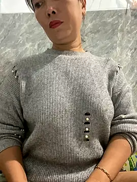 Snapshot of Linaannn chatting on November 25, 11:38 pm Linaannn online show from November 25, 11:38 pm