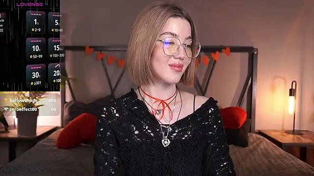 Snapshot of LindaThacker chatting on February 27, 10:59 am LindaThacker online show from February 27, 10:59 am