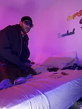 esteraulxxx online show from December 2, 5:15 am