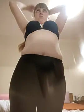 CoddessCrystal online show from February 25, 6:34 am