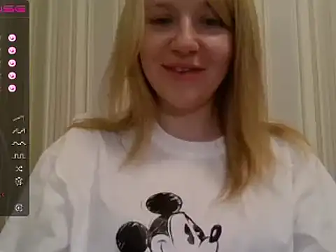 urbadkitty online show from January 10, 12:47 pm