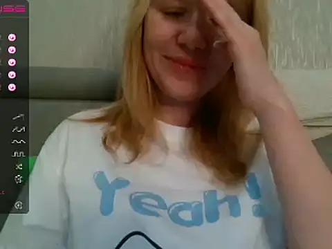 urbadkitty online show from January 13, 7:00 am