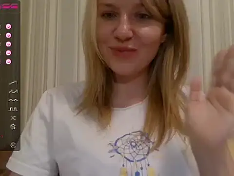 urbadkitty online show from March 6, 4:38 pm