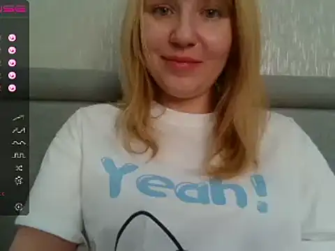 urbadkitty online show from March 12, 7:02 am