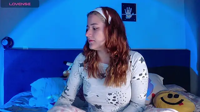 Snapshot of luna_palmerau chatting on January 12, 11:48 am luna palmerau online show from January 12, 11:48 am