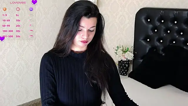 Allisonn223 online show from January 27, 9:00 pm