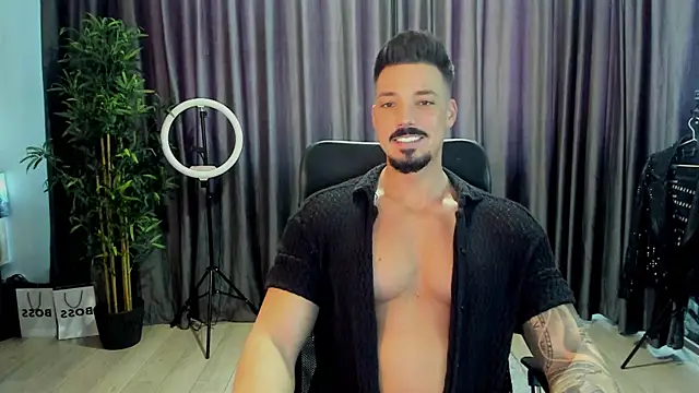 HaydenSpearss online show from February 22, 8:02 am