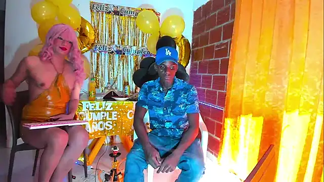 blackWhite hot online show from November 21, 8:29 pm