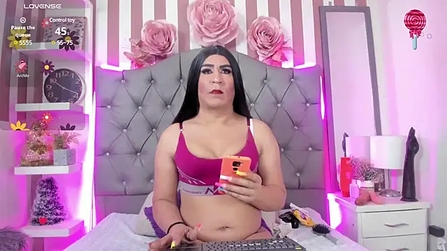 Natasha Hart online show from February 13, 4:43 am