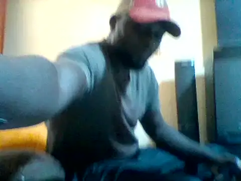 Snapshot of ClinDi chatting on January 10, 1:35 pm ClinDi online show from January 10, 1:35 pm