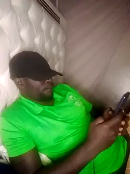 Snapshot of ClinDi chatting on July 31, 4:01 am ClinDi online show from July 31, 4:01 am