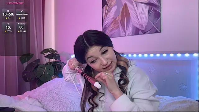 Veronica leal online show from April 2, 8:12 am