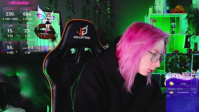  HelenCarter online show from March 3, 8:43 pm